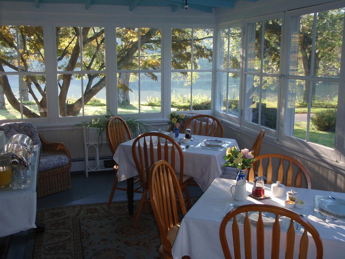 House On Chase Creek Bed & Breakfast Shelter Island Heights Exterior photo